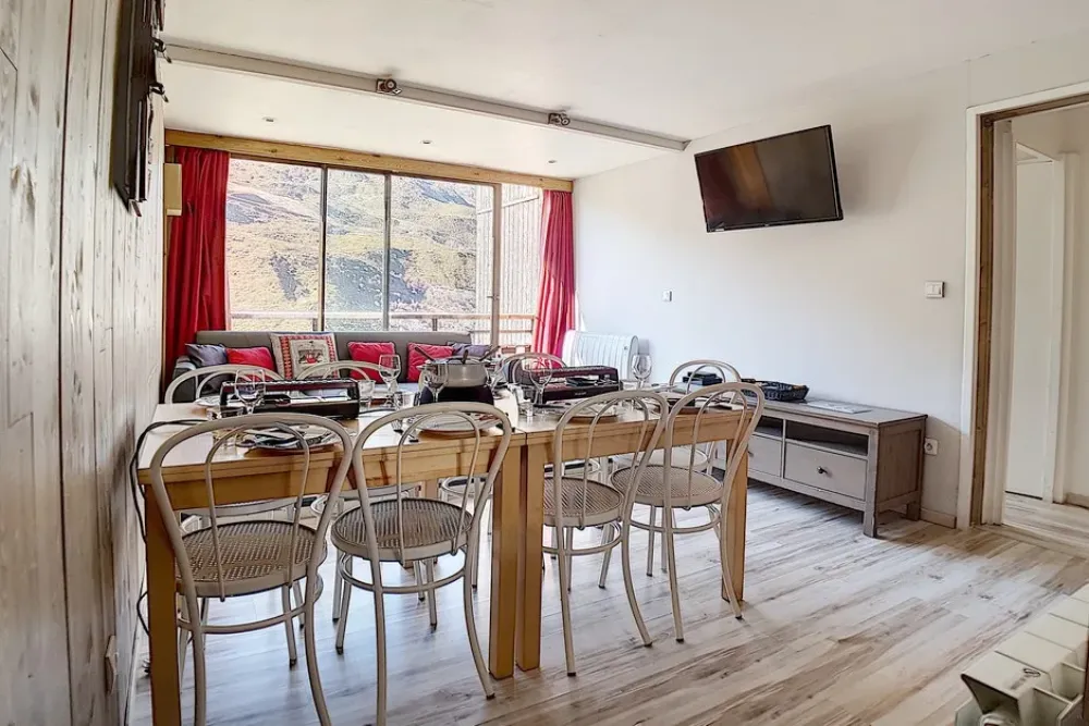 4 pieces 8 couchages avec 2 places de parking