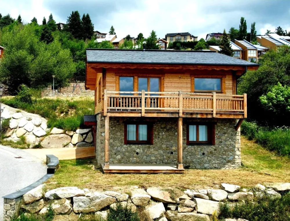 Vue d'ensemble du chalet (Drone)
