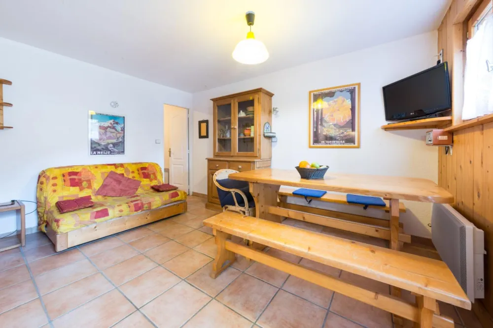 Chalet  eterlou 6 pers. rez de jardin champagny en vanoise