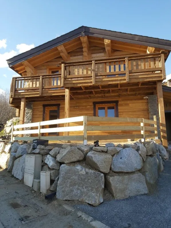Magnifique chalet en fuste flocons 10 personnes classé 4*