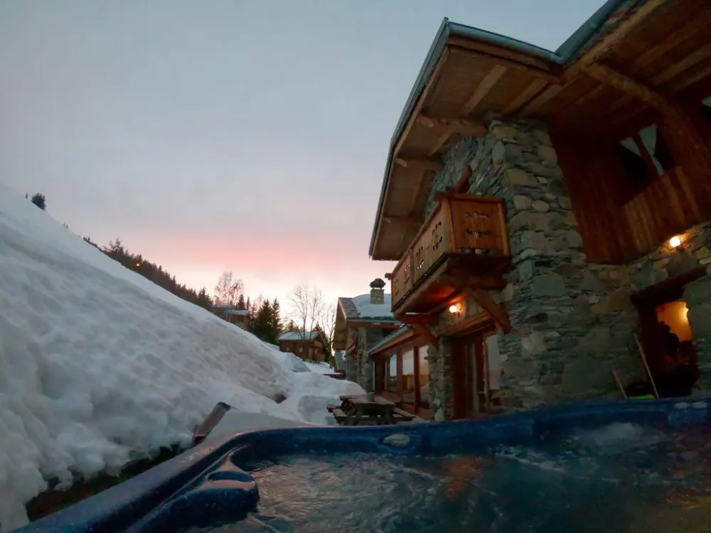 Chalet castor