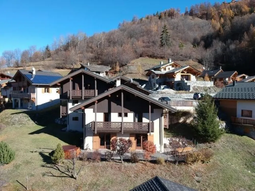 Grand chalet chazalet in le villaret - 22pax