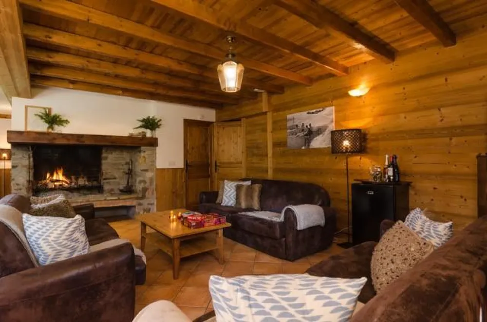Grand chalet chazalet in le villaret - 22pax