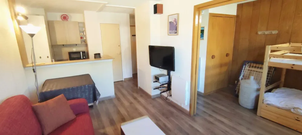 SALON 3