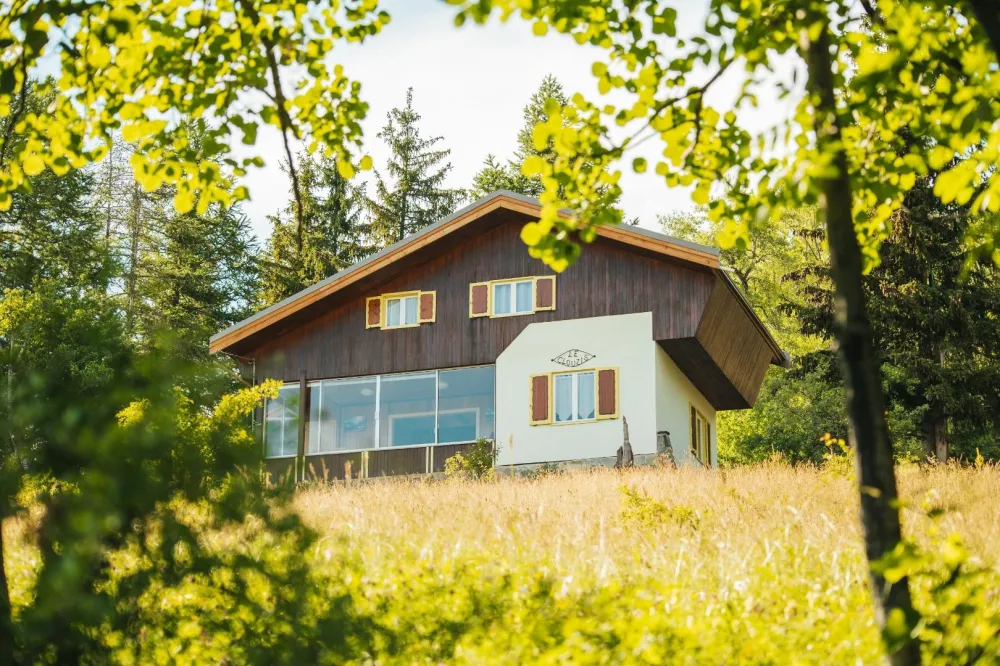 Chalet de montagne - vue dominante a 1760 m d'altitude