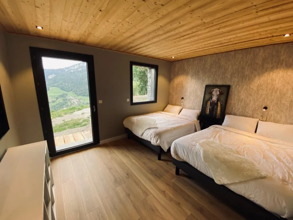 Confidentiel - chalet d'alpage haut de gamme à 5mn des pistes