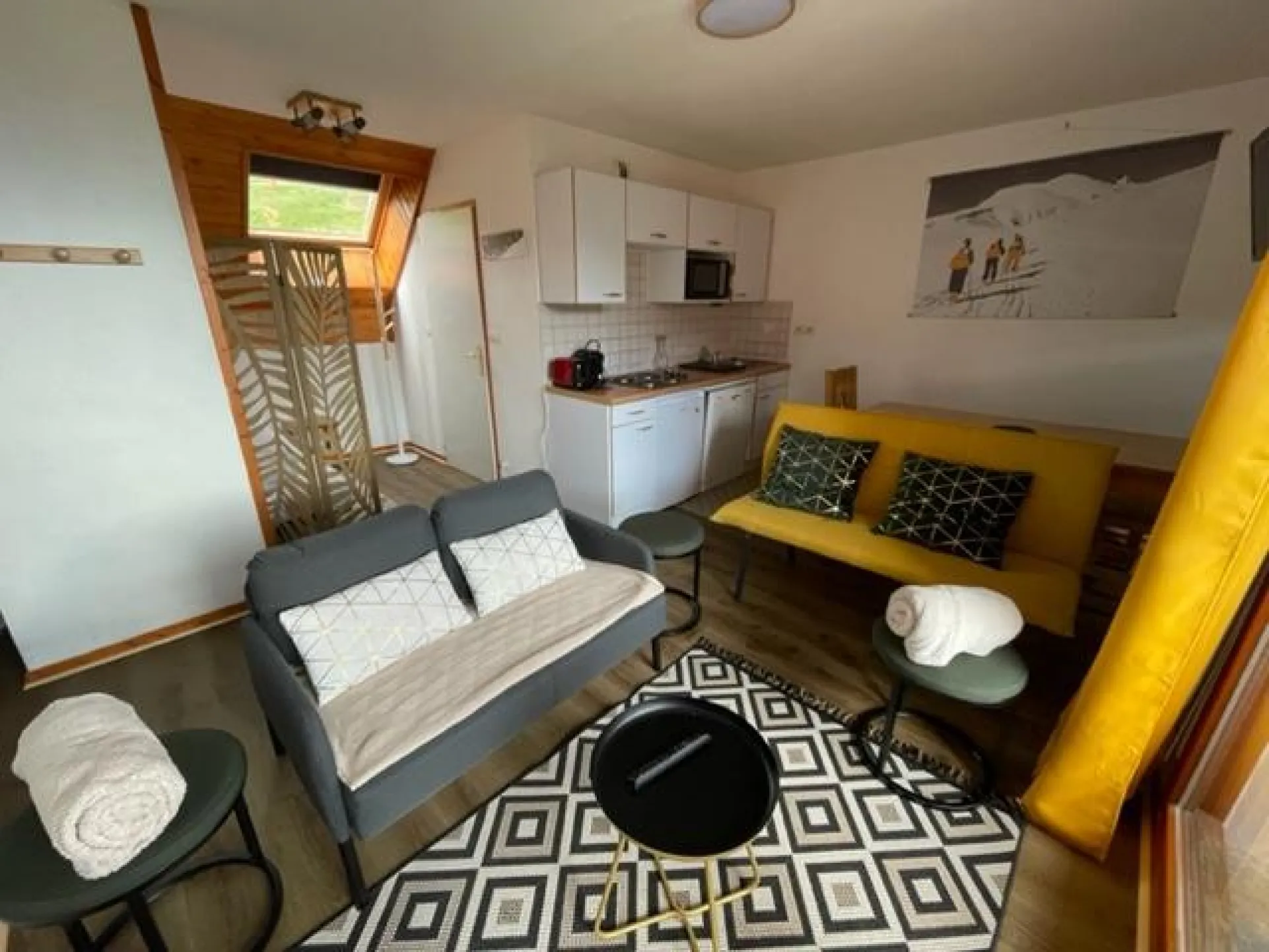 Aux pieds des pistes - 2 pièces cabine 6 personnes - parking  couvert - ref dbl53