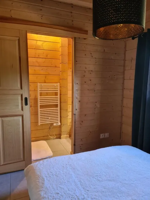 Salle de bain chambre 1 Rdc