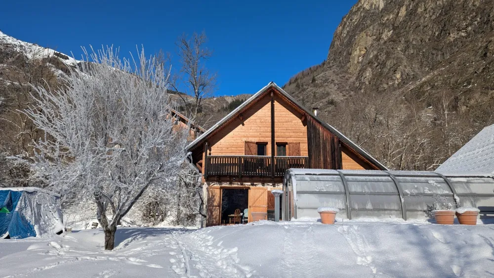 Arthur, proche les deux alpes avec piscine couverte