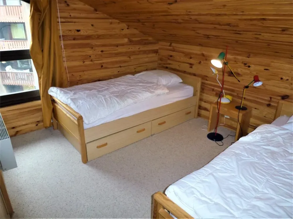 CHAMBRE ETAGE