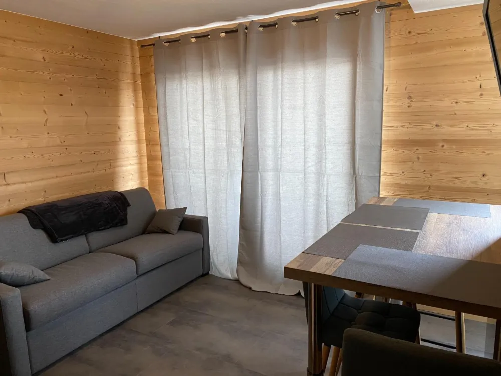 Centre station studio rénové