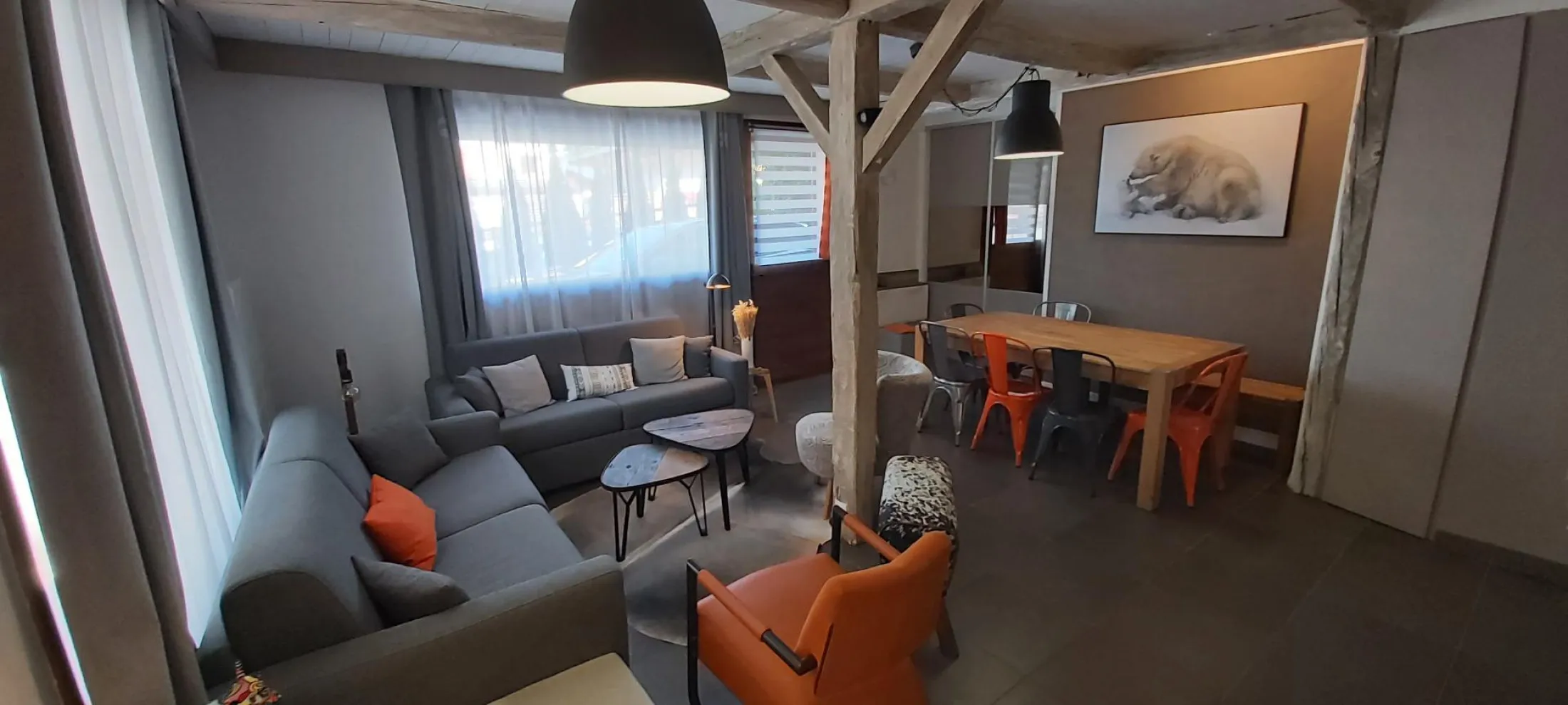 salon RCH avec canapé lit
