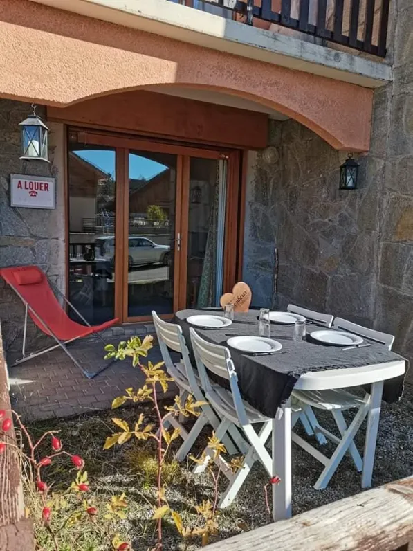 Terrasse et jardinet 