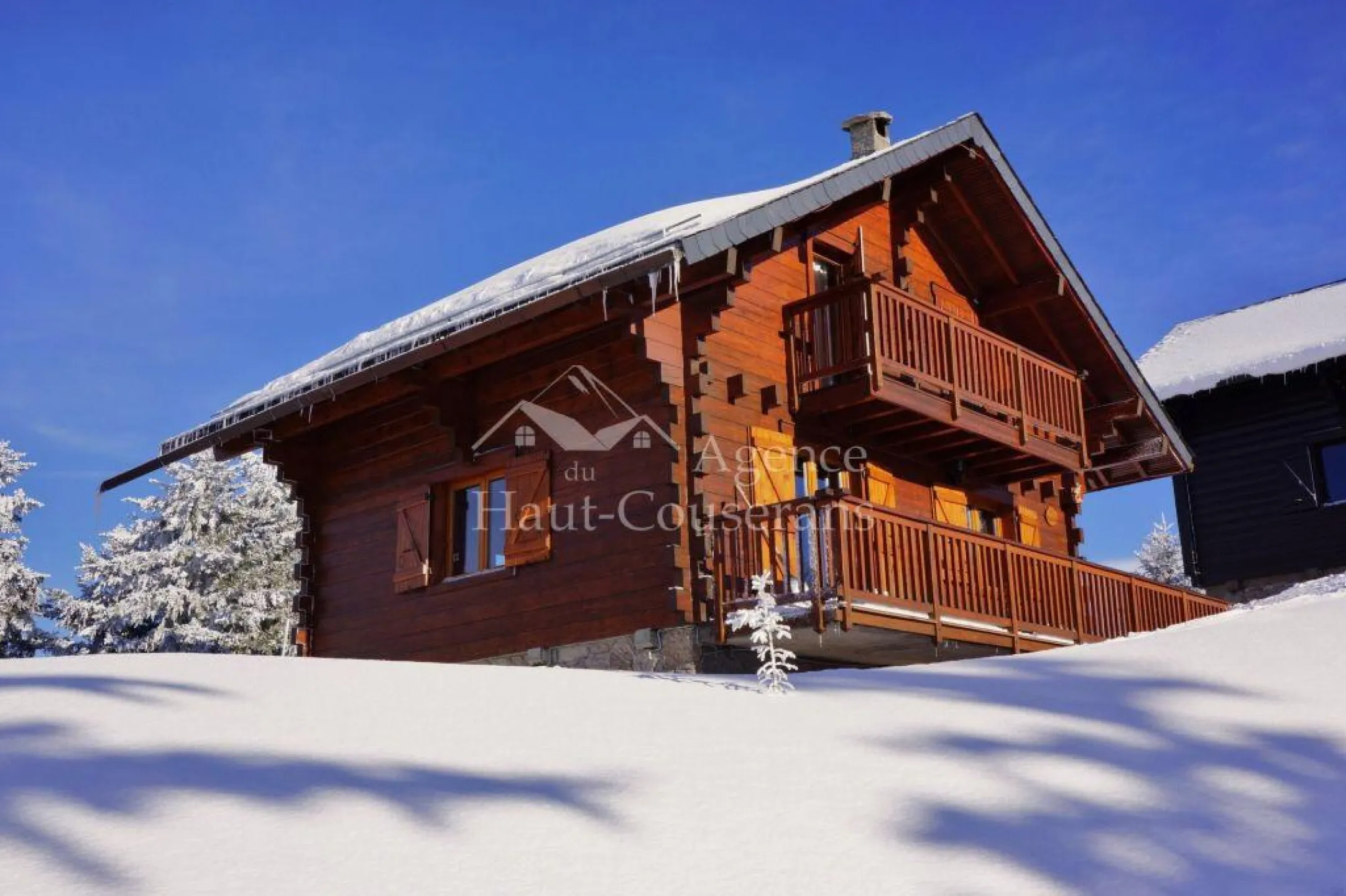 Chalet situé sur les hauteurs de Guzet-Neige