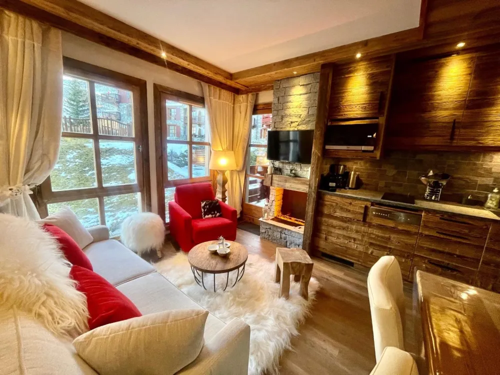 Les arcs 1950, ambiance chalet luxe 2/4pers dans résidence 5* skis aux pieds avec spa