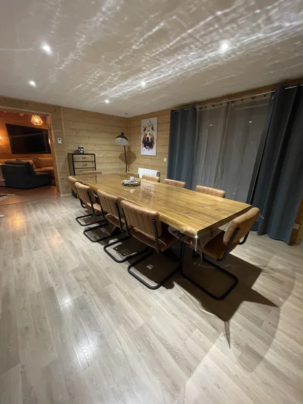 Le chalet blanc
