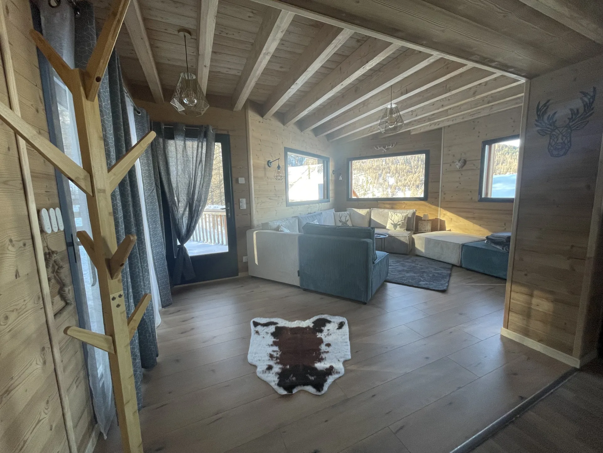 Le chalet blanc