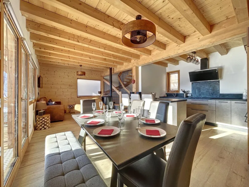 Chalet n°14 la galise 9pers. au hameau de comborcière