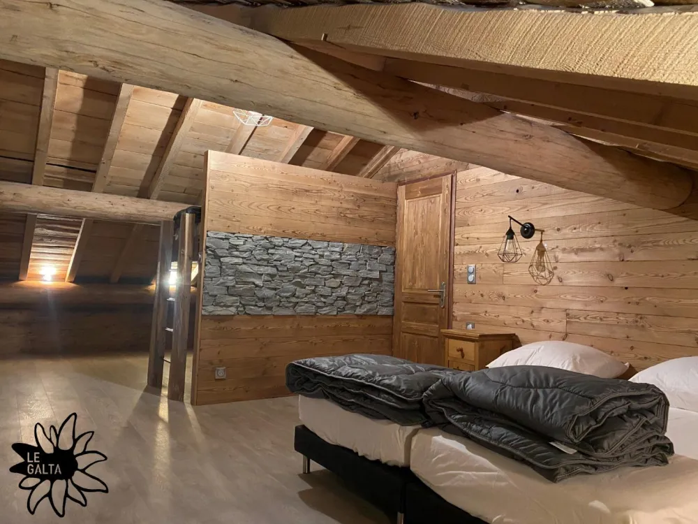 Chambre familiale à l'étage