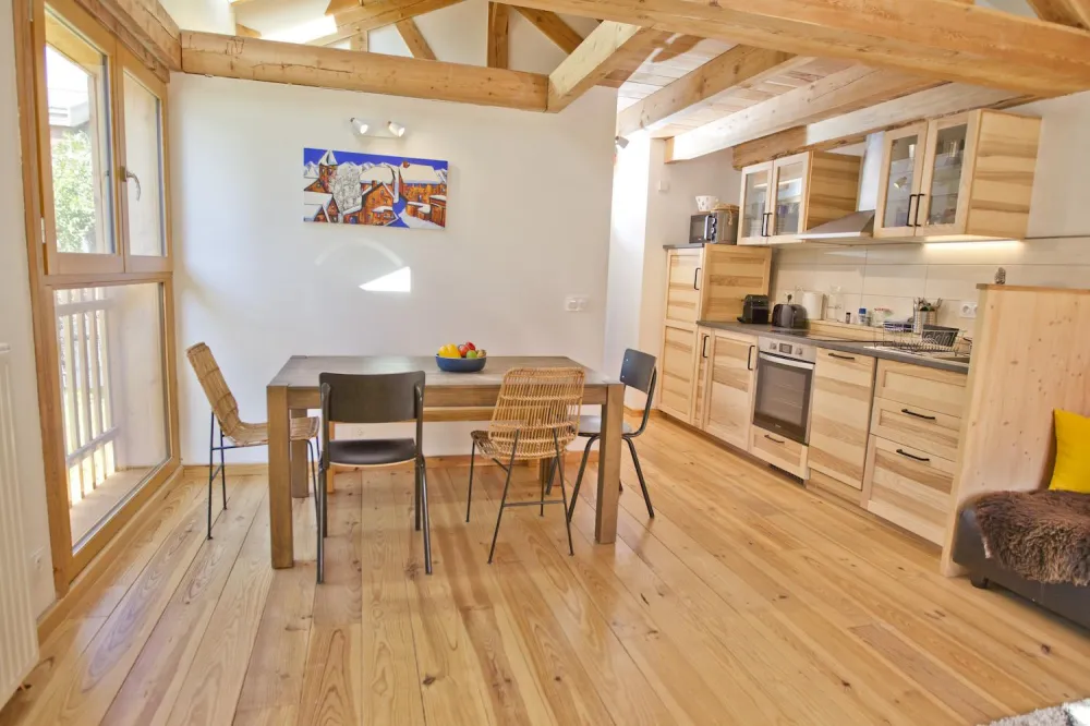 Petit chalet montagne
