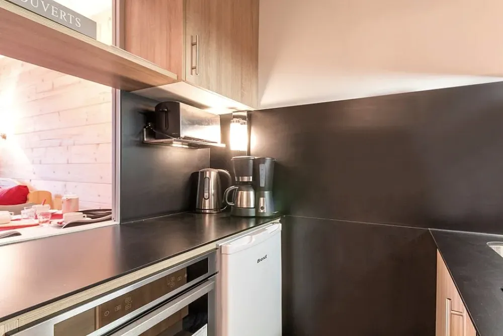 Deux pièces 4 pers clois 28 m² balcon sud ouest