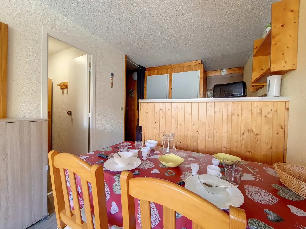 Studio atypique avec beaucoup de rangement