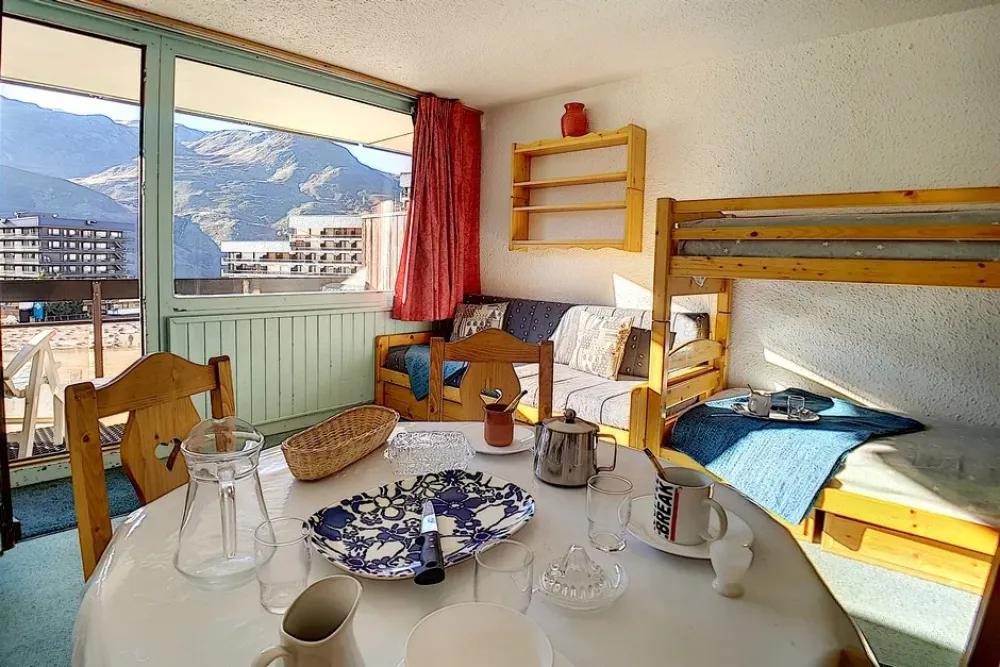 Aravis