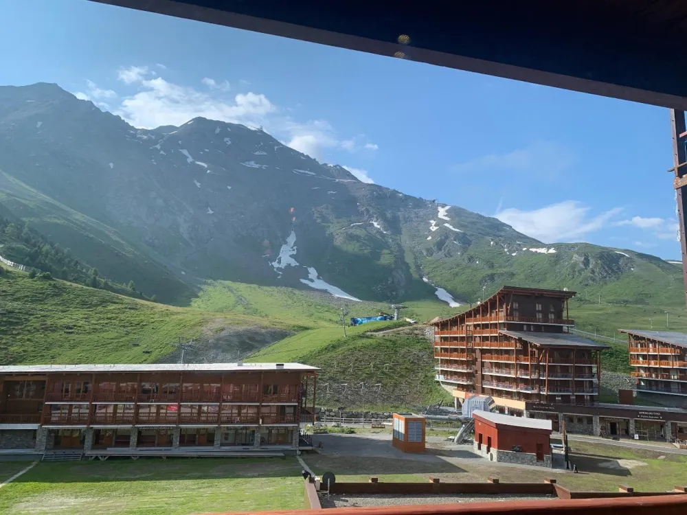 Les arcs 2000 - 5 personnes - au pied des pistes et au coeur de la station