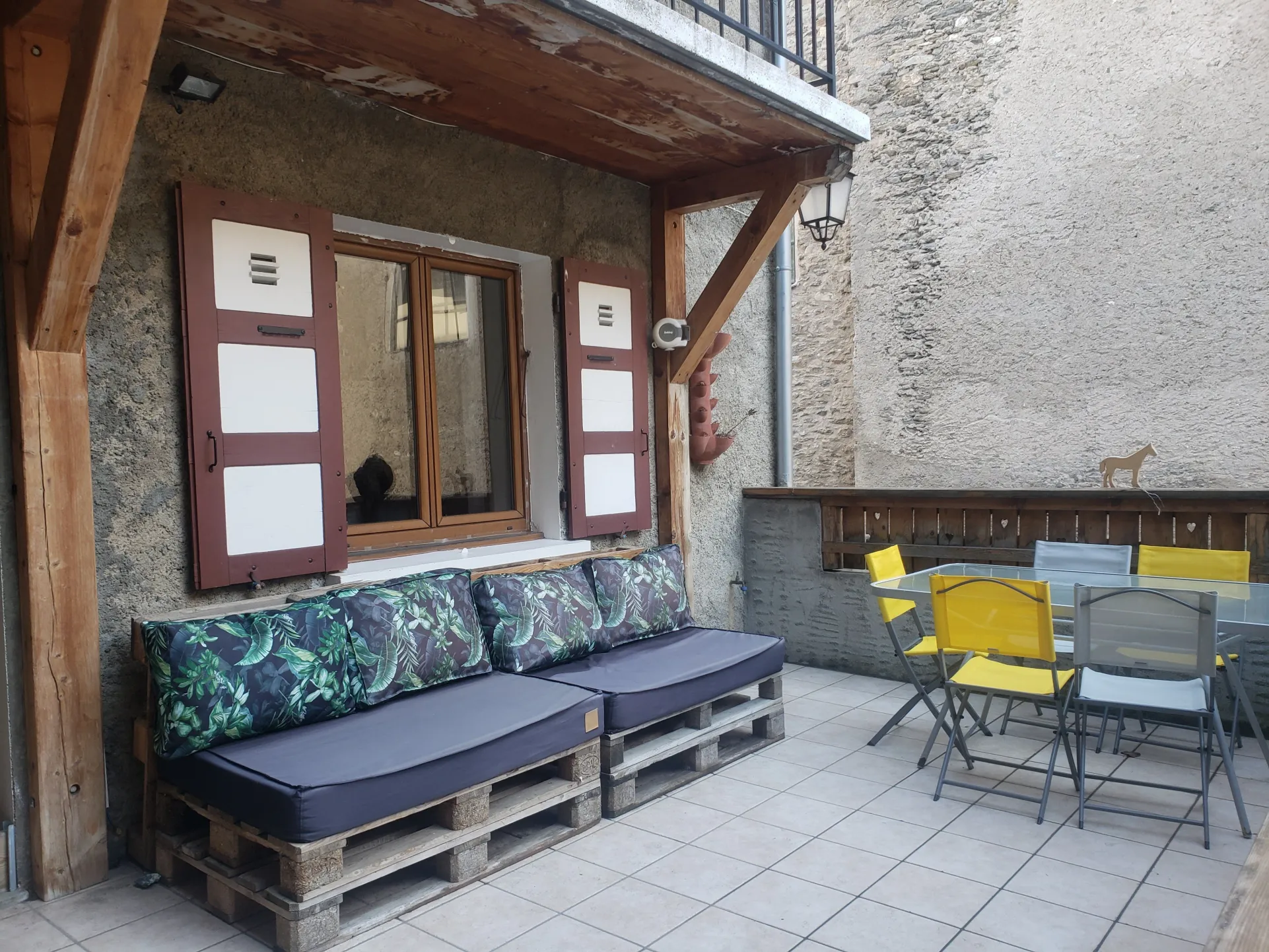 Appart 8p 90m2 très spacieux et confort au cœur du village