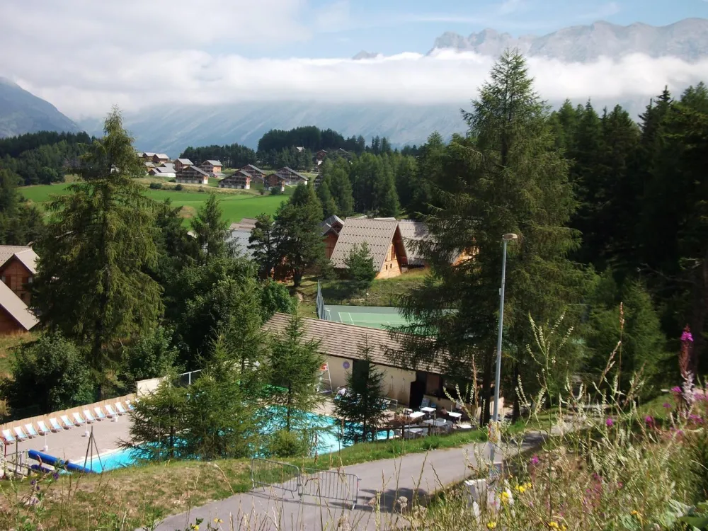 Chalet - 4 chambres - belle vues panoramiques, piscine, internet