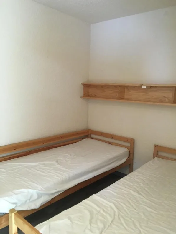 Chambre avec 2 lits simples 