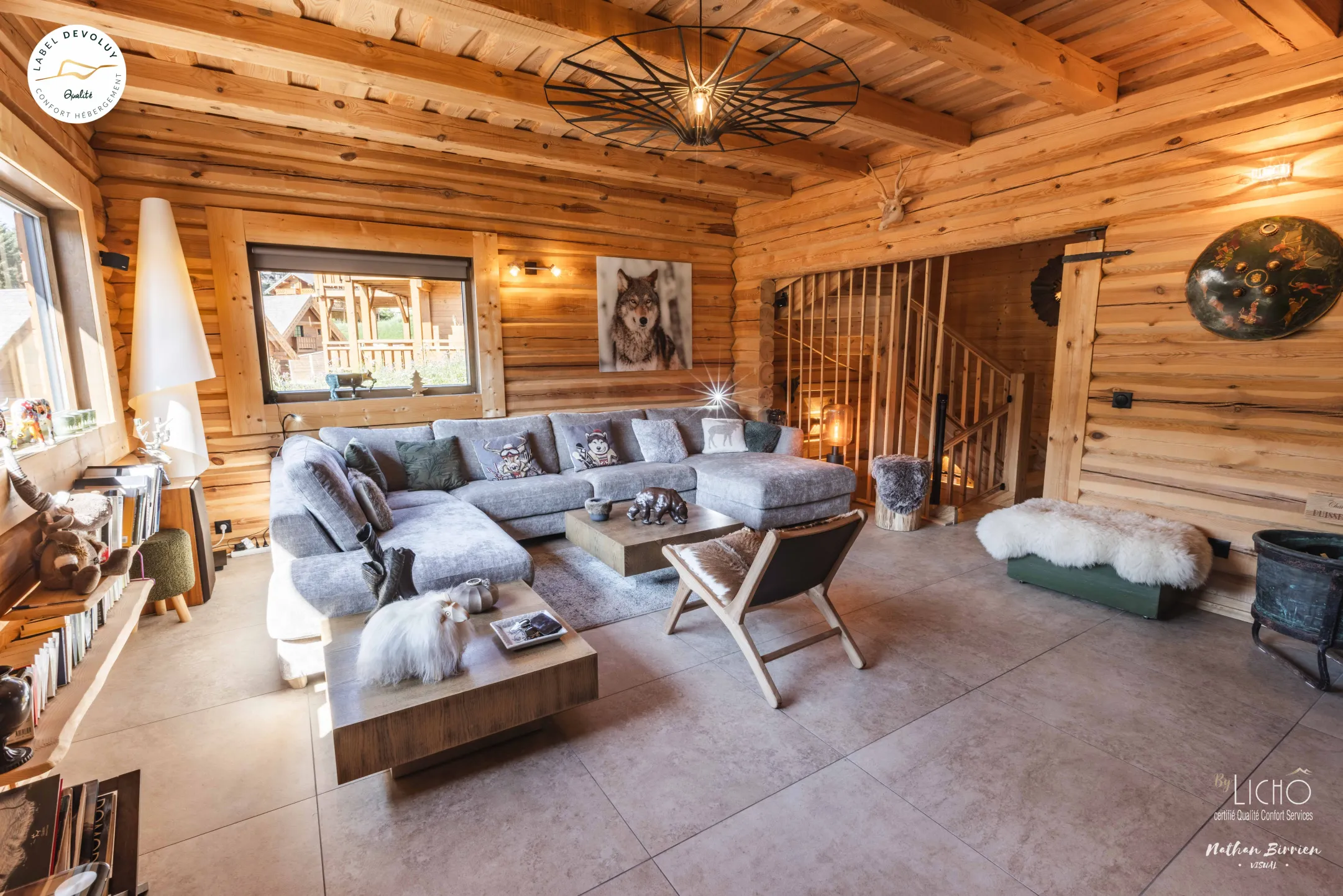 Entre cerfs et loups, 14 pers, 280 m², classé 5 diamants, sauna