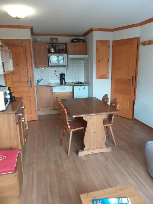 Appartement t2 immeuble les dryades