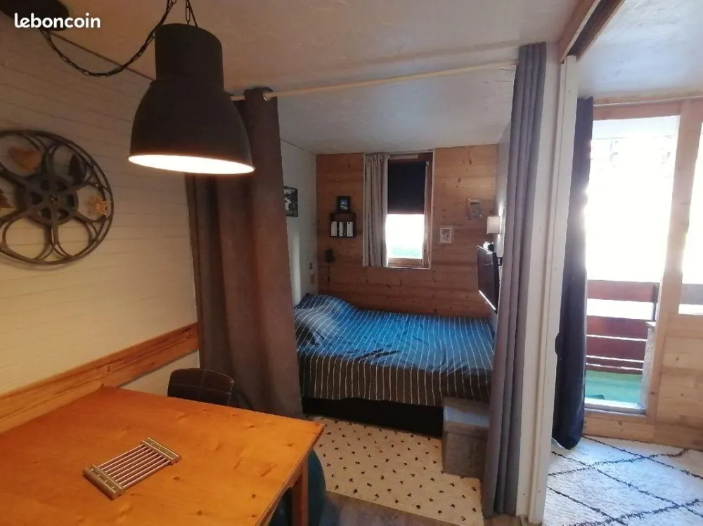 Appartement au pied des pistes 4 personnes avec piscine chauffée