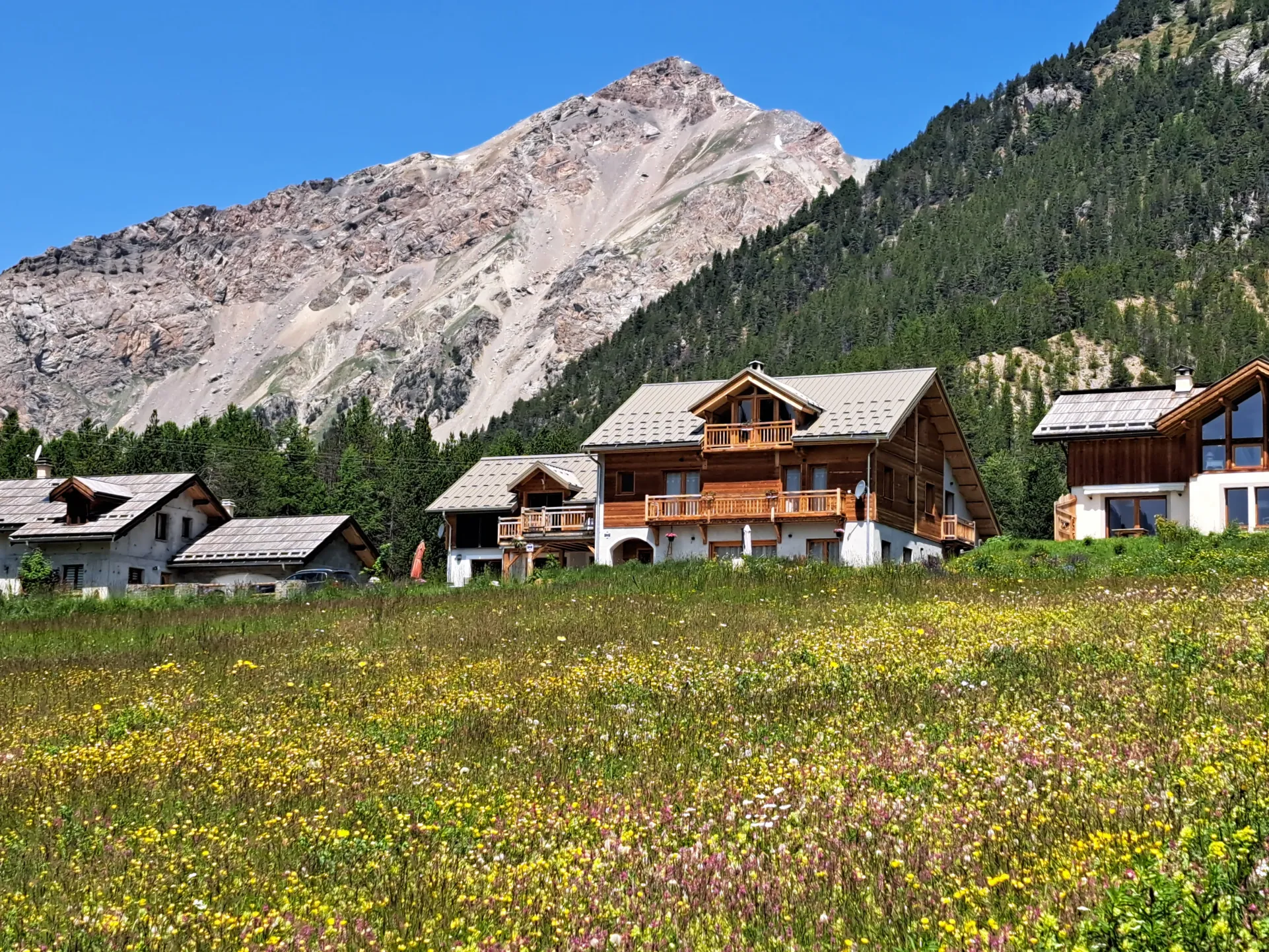 Le chalet en été