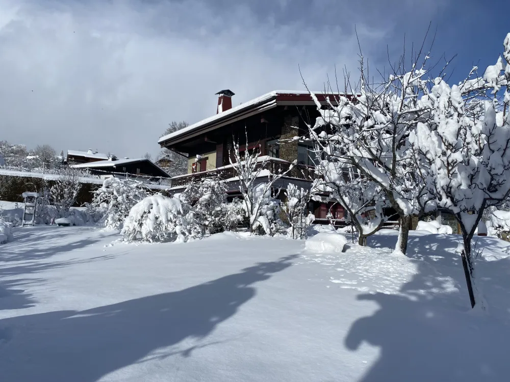 Chalet "La Maison de Moune"
Main building in winter