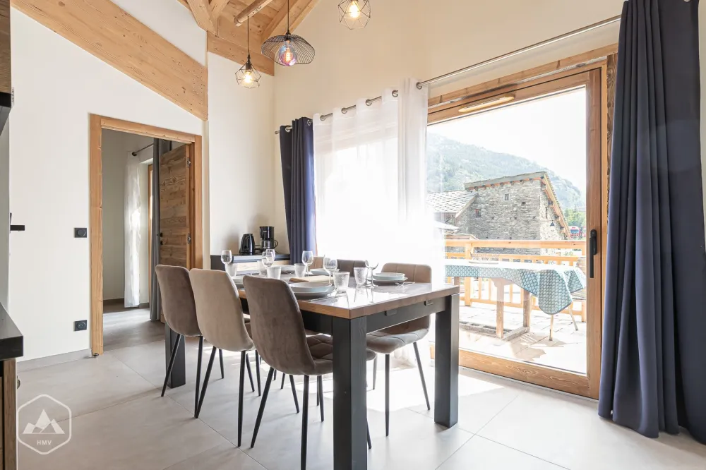 Chalet du vieux moulin  la parrachée