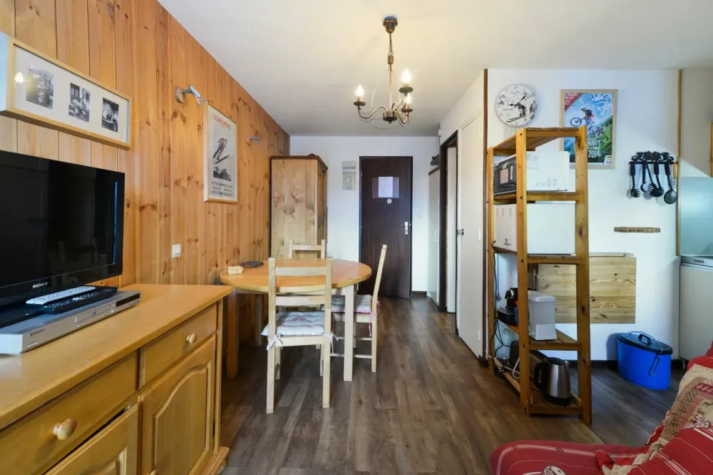 Appartement bien ensoleillé. plein ouest.