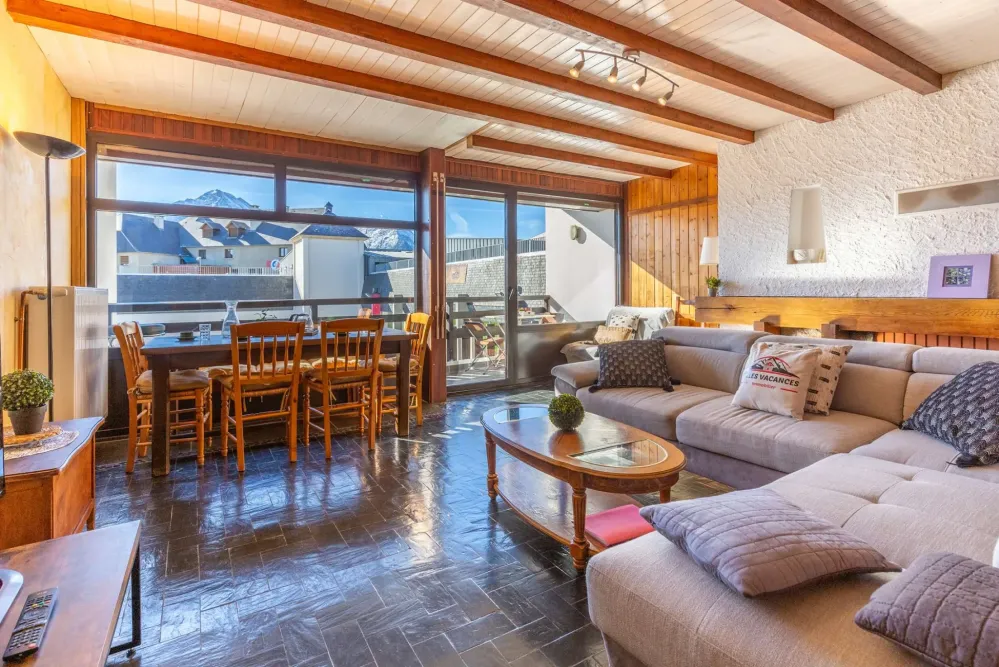 Appartement 7 personnes proche pistes de skis du pla d'adet