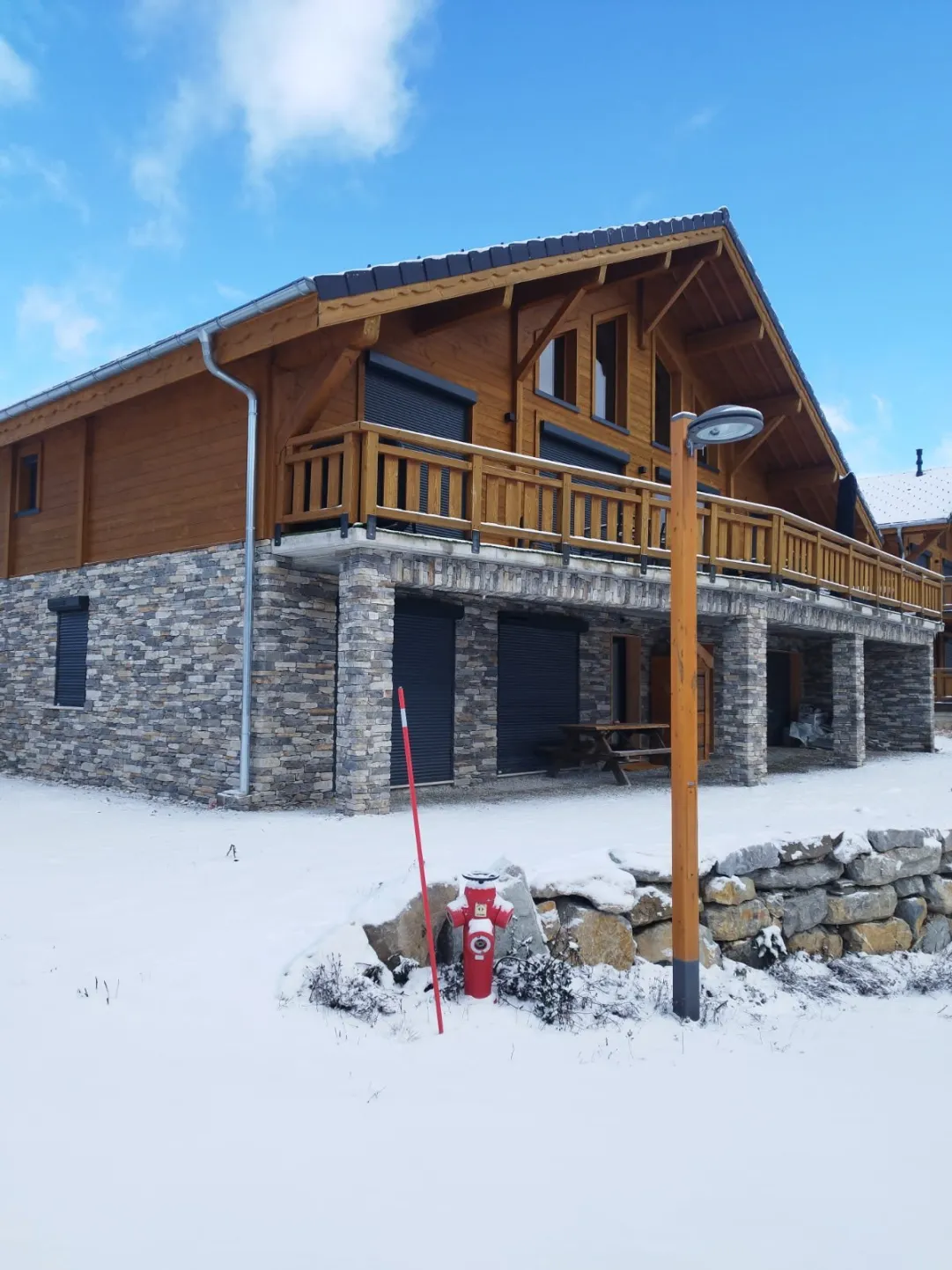Bas de chalet appartement neuf de 85m2