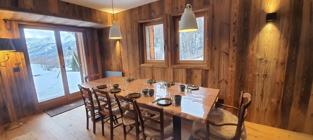 Large living room table for 12 people