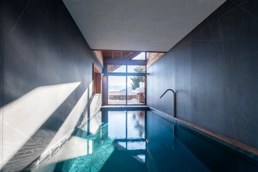 Piscine privée chalet Kiera