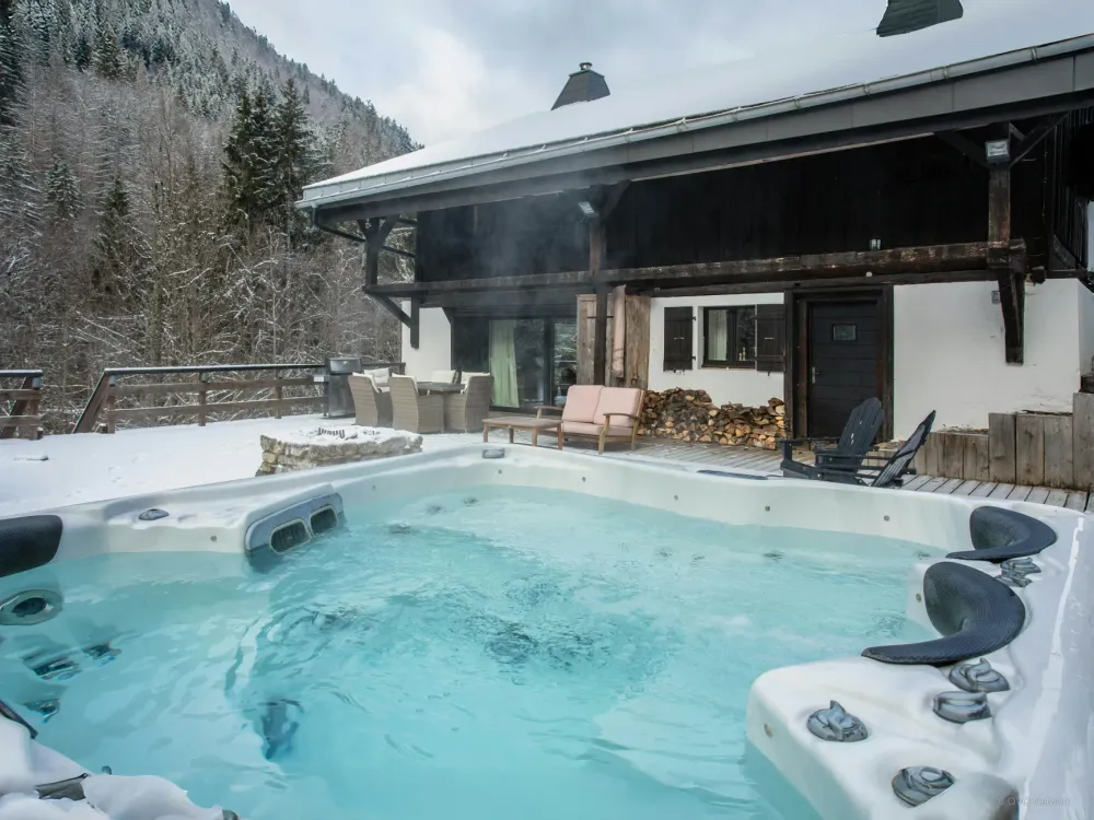 Jacuzzi & chalet