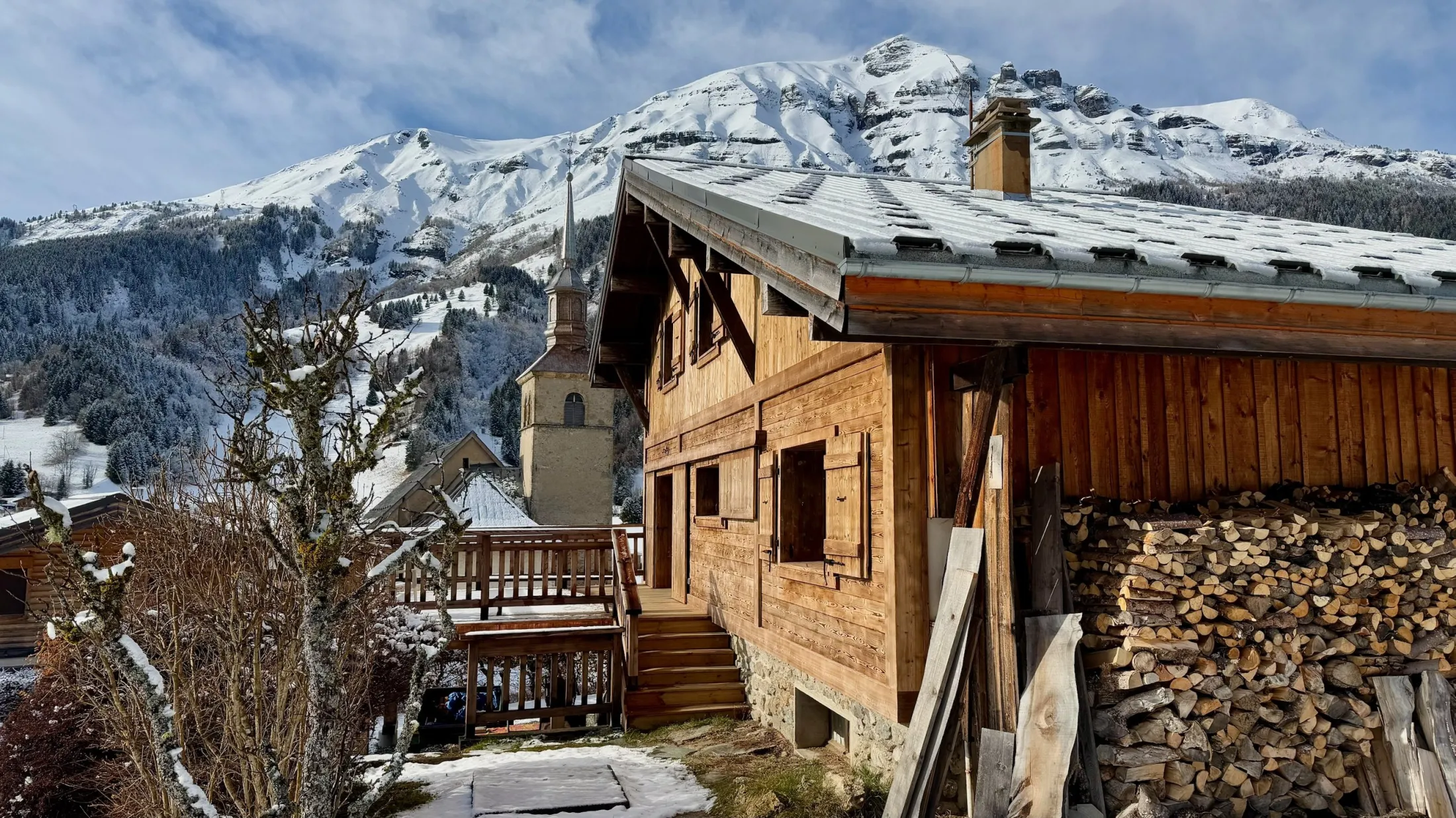 Chalet rénové entièrement au coeur des contamines – hiver 2025