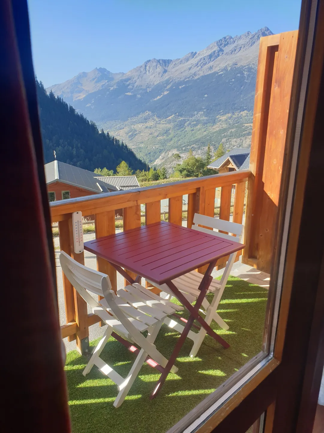 Petit moment de détente à deux sur le balcon