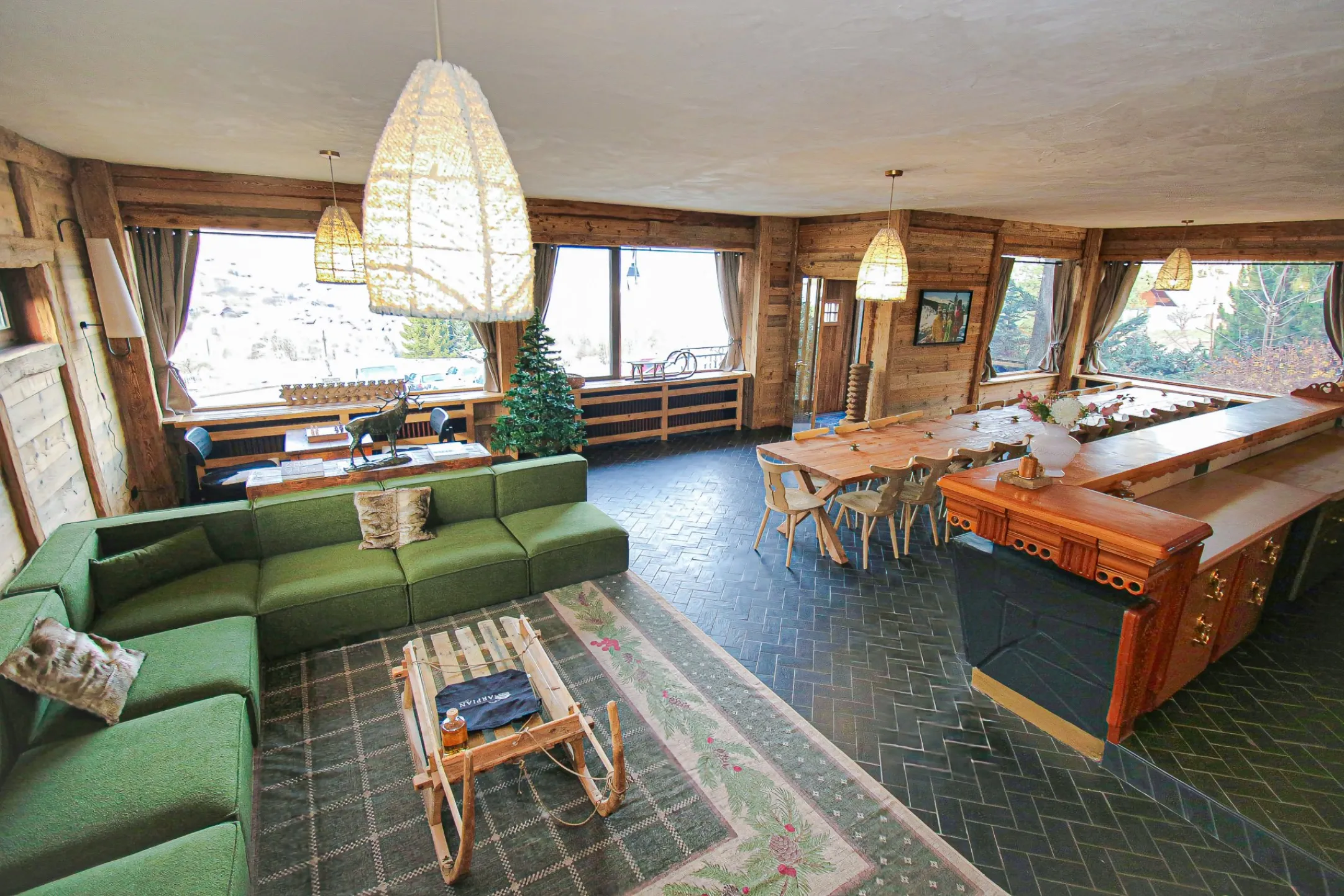Arpian valmorel - chalet de 450m2 avec bain nordique et family room