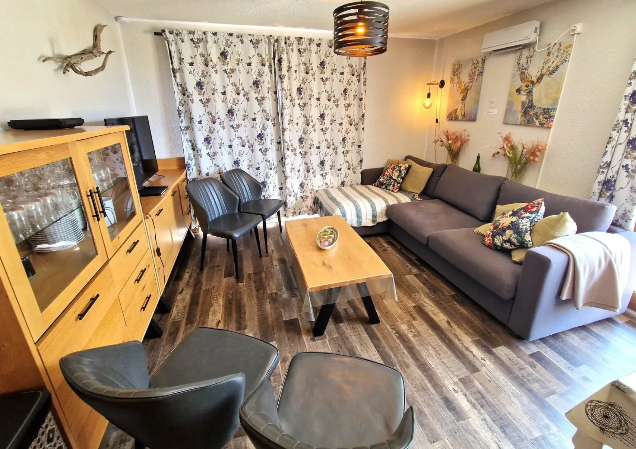 4 pièces 7/9 personnes de 55 m²