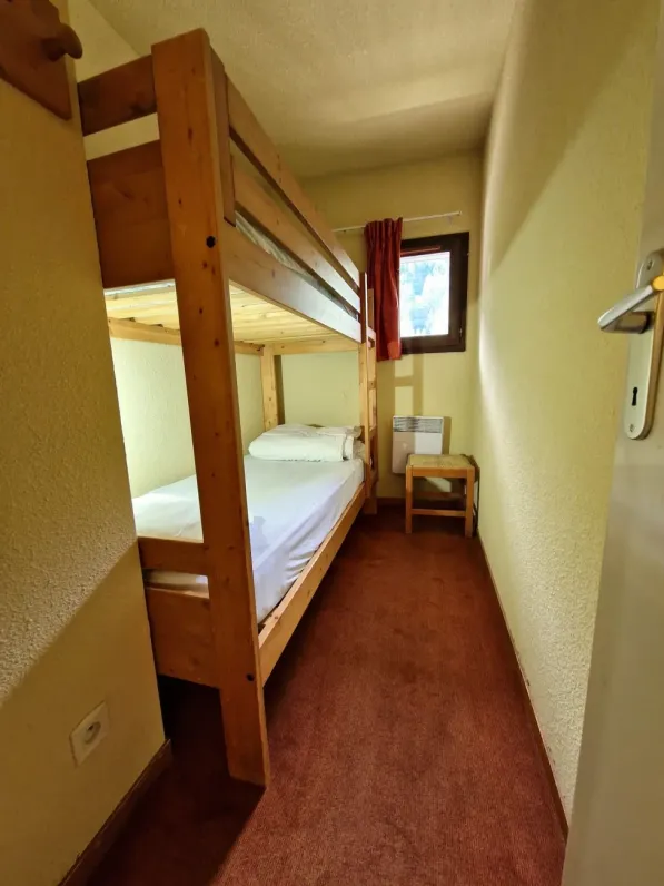 3 pièces 6 personnes  dans résidence bien situé