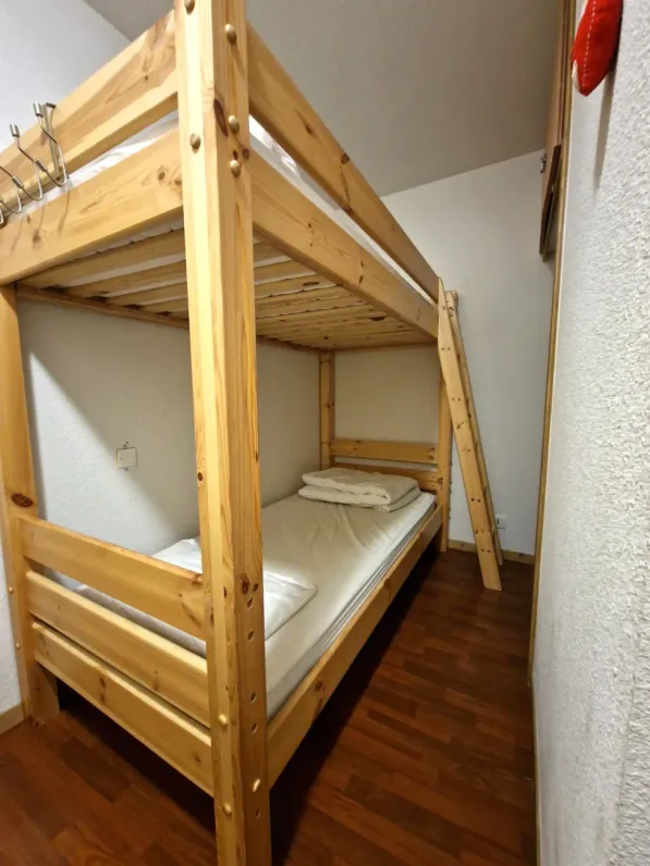 2 pièces+cabine 4/6 personnes bien placé