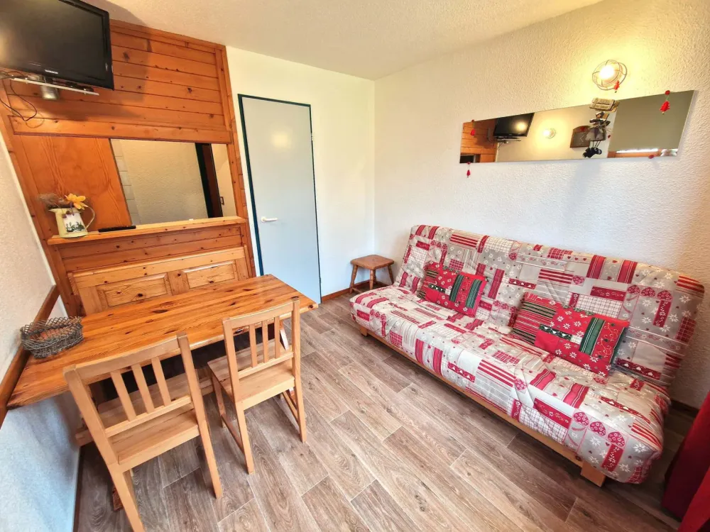 Studio 3 personnes en plein coeur station 19m²